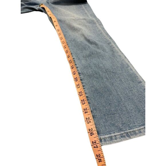 Ann Taylor Kick Crop Light Wash Jeans Sz 4 EUC - Picture 7 of 8